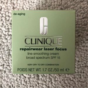 Clinique Repairwear Laser Focus